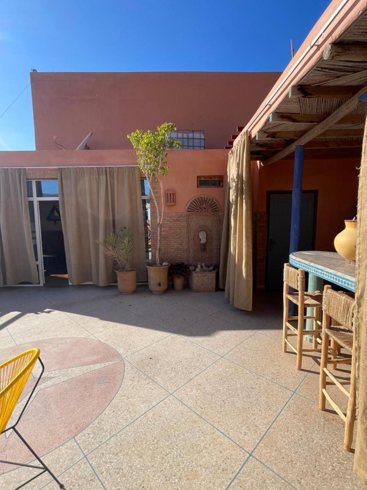 The Rainbow House Apartamento Mirleft Exterior foto
